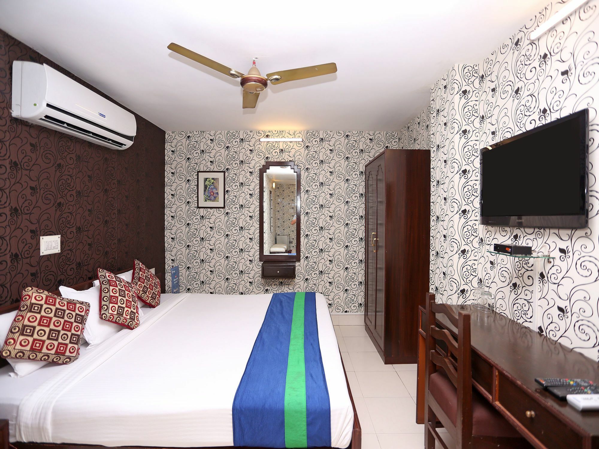 Oyo 1126 Hotel Bengal Inn コルカタ エクステリア 写真